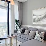 Jumeirah Gate Tower 1 - Stylish Apartment With Pool & City Views By Aya Boutique